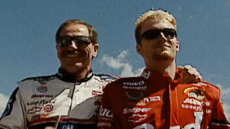 Earnhardt - galeria zdjęć - filmweb
