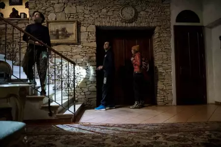 Gambit budapeszteński - galeria zdjęć - filmweb
