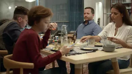 Za górami, za wzgórzami - galeria zdjęć - filmweb