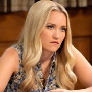 Emily Osment w Georgie i Mandy wzięli ślub