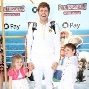 Hotel Transylvania 3: Summer Vacation - galeria zdjęć - filmweb