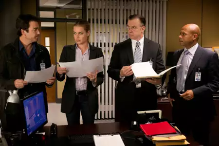 King & Maxwell - galeria zdjęć - filmweb