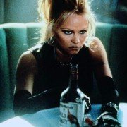Barb Wire - galeria zdjęć - filmweb