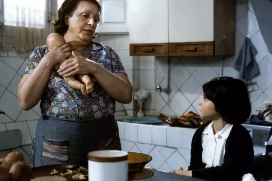 Nakarmić kruki - galeria zdjęć - filmweb