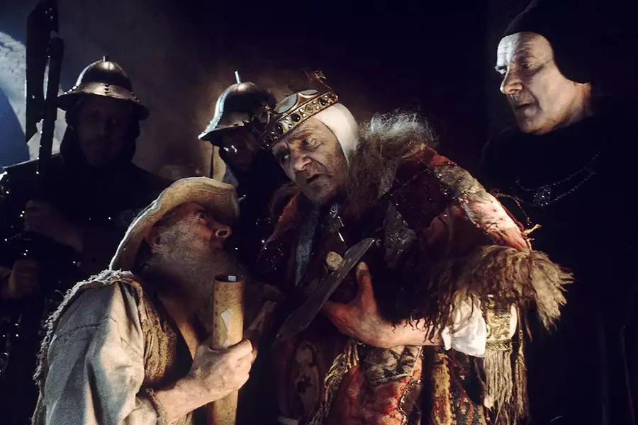 Jabberwocky - galeria zdjęć - filmweb