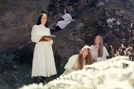 Piknik pod Wiszącą Skałą - galeria zdjęć - filmweb