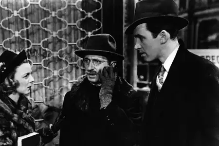 Sklep za rogiem - galeria zdjęć - filmweb