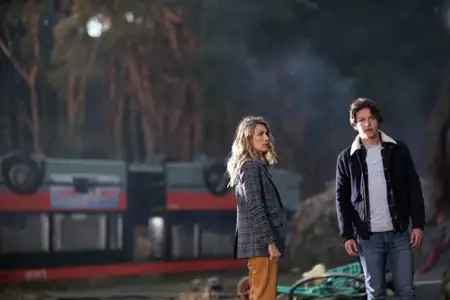 La Brea - galeria zdjęć - filmweb
