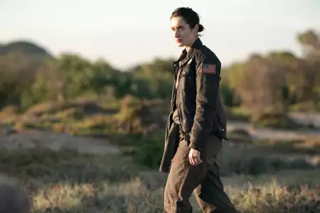 La Brea - galeria zdjęć - filmweb