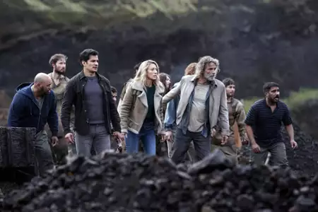 La Brea - galeria zdjęć - filmweb