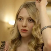 Chloe - galeria zdjęć - filmweb