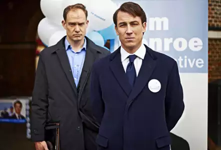 Czarne lustro - galeria zdjęć - filmweb