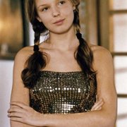 Sara - galeria zdjęć - filmweb