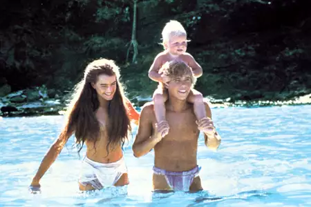 Błękitna laguna - galeria zdjęć - filmweb