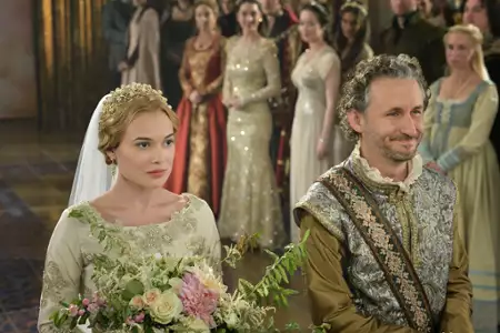 Nastoletnia Maria Stuart - galeria zdjęć - filmweb