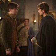 Reign - galeria zdjęć - filmweb