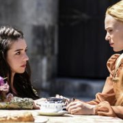 Reign - galeria zdjęć - filmweb