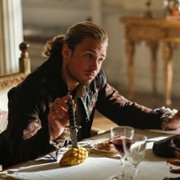 Reign - galeria zdjęć - filmweb