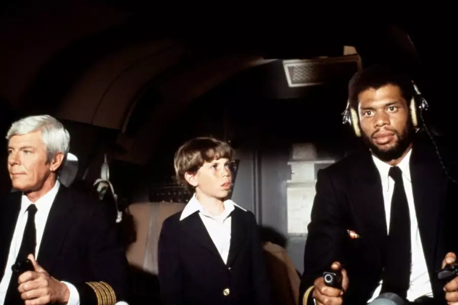 Czy leci z nami pilot? - galeria zdjęć - filmweb