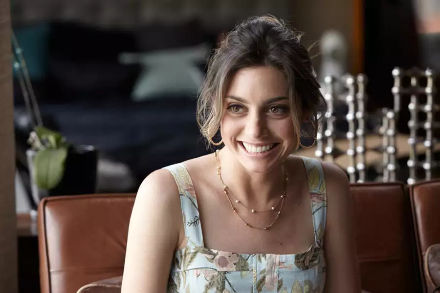 Interes - galeria zdjęć - filmweb