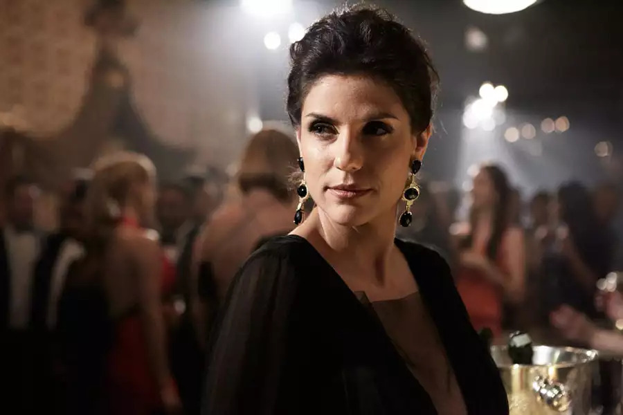 Interes - galeria zdjęć - filmweb