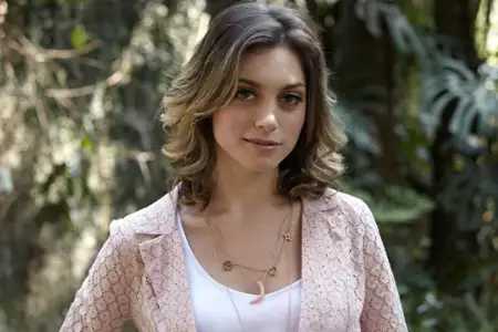 Interes - galeria zdjęć - filmweb
