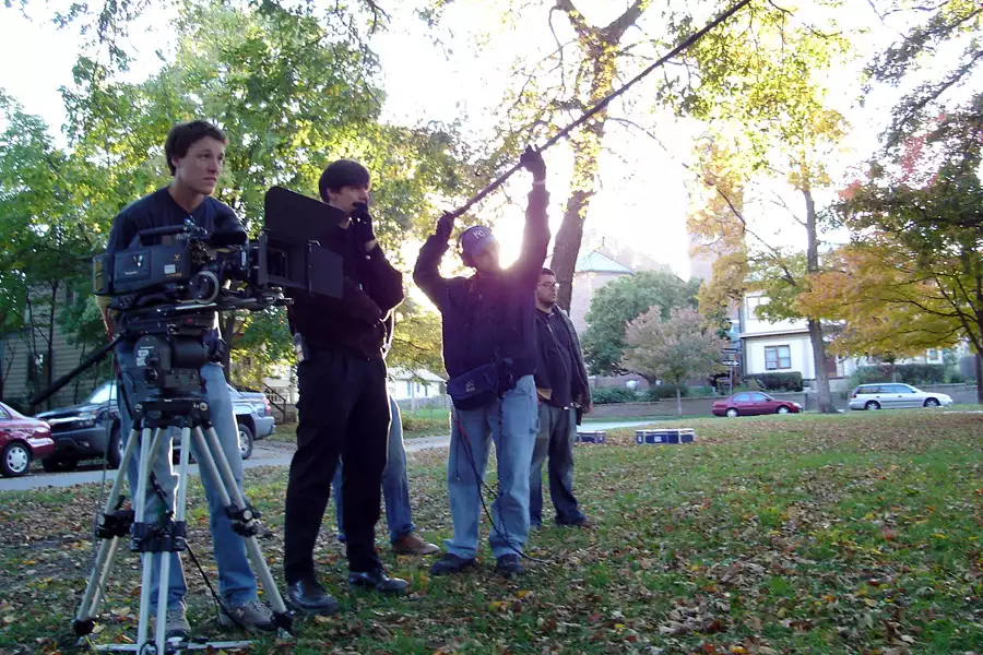 Suspension - galeria zdjęć - filmweb