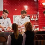 Hell's Kitchen. Piekielna Kuchnia - galeria zdjęć - filmweb