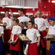 Hell's Kitchen. Piekielna Kuchnia - galeria zdjęć - filmweb