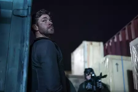 Jack Ryan - galeria zdjęć - filmweb
