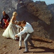 Fantomas powraca - galeria zdjęć - filmweb