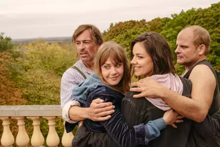 Berlin, Berlin: Lolle ucieka - galeria zdjęć - filmweb