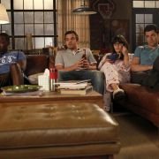 New Girl - galeria zdjęć - filmweb