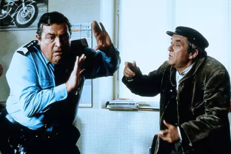 Kapuśniaczek - galeria zdjęć - filmweb