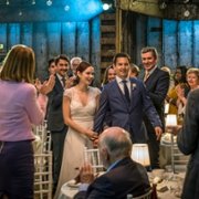 Hello Again - Ein Tag für immer - galeria zdjęć - filmweb