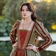 The Spanish Princess - galeria zdjęć - filmweb