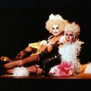 Connie i Carla - galeria zdjęć - filmweb