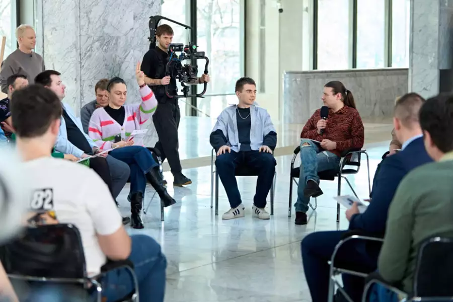Autentyczni - galeria zdjęć - filmweb
