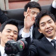 Deo-king-too-heo-cheu - galeria zdjęć - filmweb