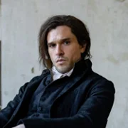 Opowieść o dw&oacute;ch miastach - galeria zdjęć - filmweb