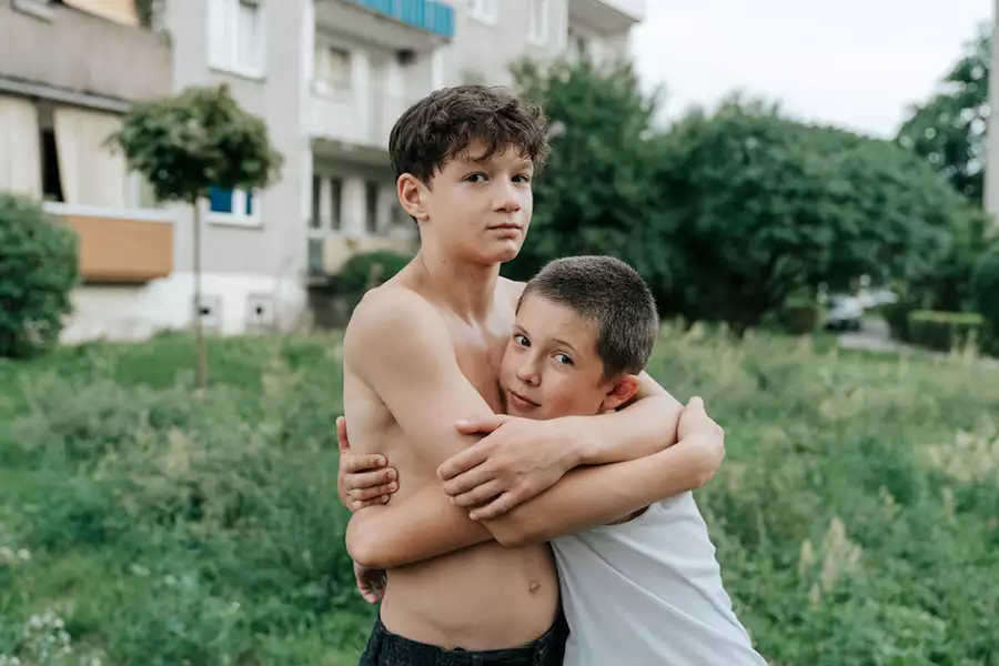 Brat - galeria zdjęć - filmweb