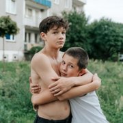 Brat - galeria zdjęć - filmweb