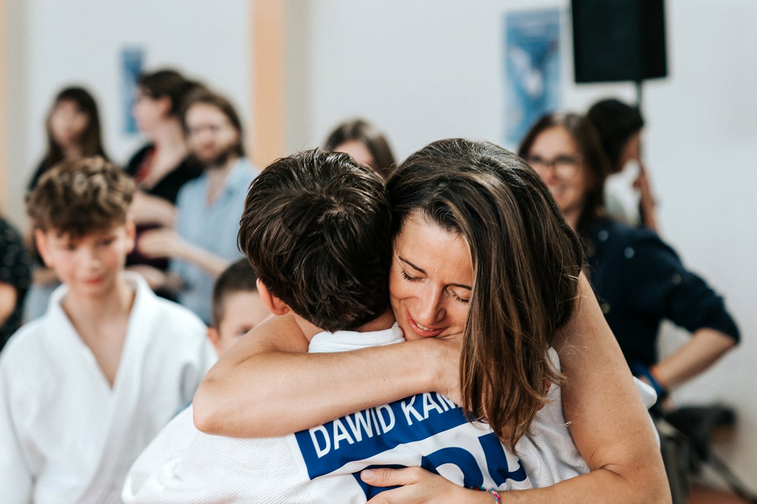 Oczy matki, oczy brata