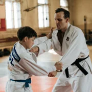 Brat - galeria zdjęć - filmweb