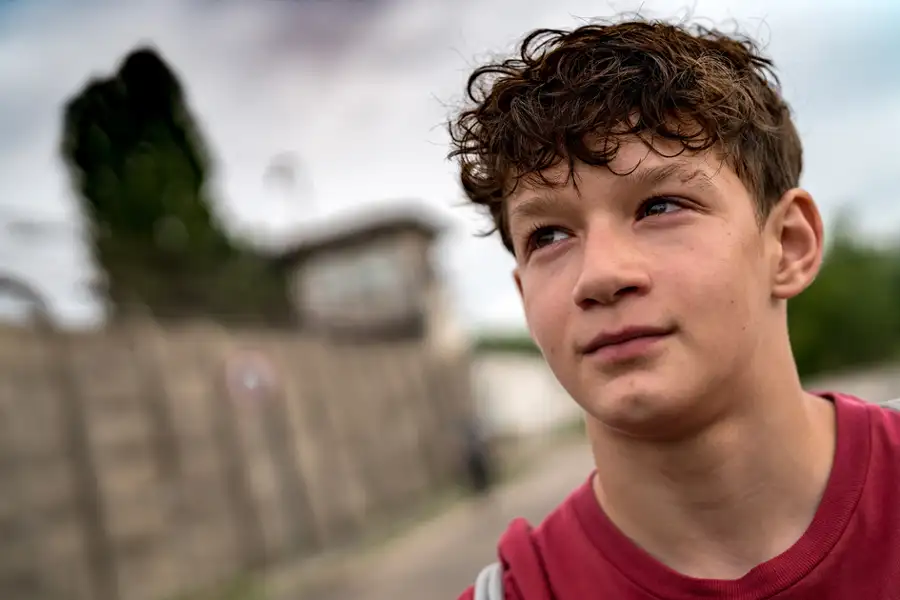 Brat - galeria zdjęć - filmweb