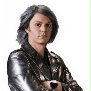 Evan Peters w X-Men: Przeszłość, która nadejdzie