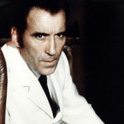Człowiek ze złotym pistoletem - galeria zdjęć - filmweb