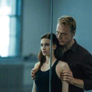 Flesh and Bone - galeria zdjęć - filmweb