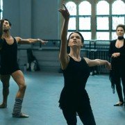 Flesh and Bone - galeria zdjęć - filmweb