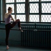 Flesh and Bone - galeria zdjęć - filmweb